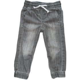 Szürke farmer 92