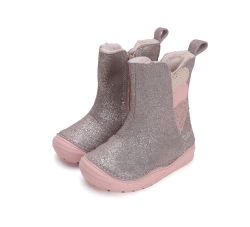 (26-31)DD Step csillogó kiscsizma, szivecskével